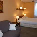 Logis Le Belle Rive 3* Najac