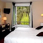 Hotel Logis Le Belle Rive Najac