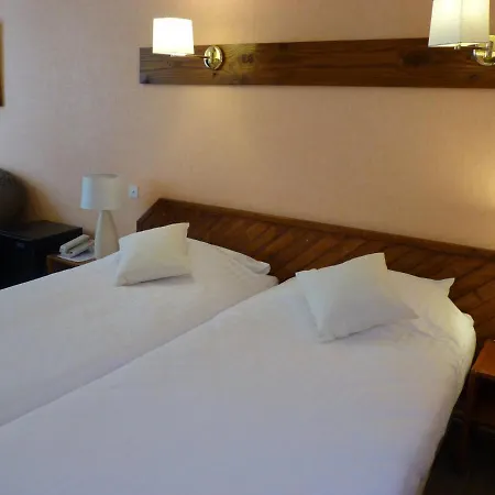 Logis Le Belle Rive נז'אק